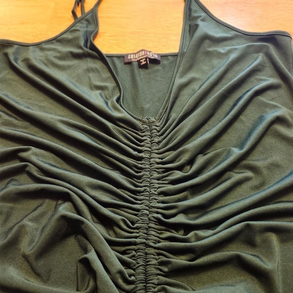 Elegant Green Ruched Fashion Nova Dress Size XL - Picture 3 of 7